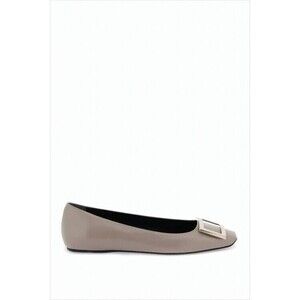 Roger Vivier Pointed Toe Flat Shoes - NWT